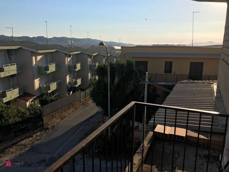 Appartamento da rifinire con terrazzo soprastante – Panoramico