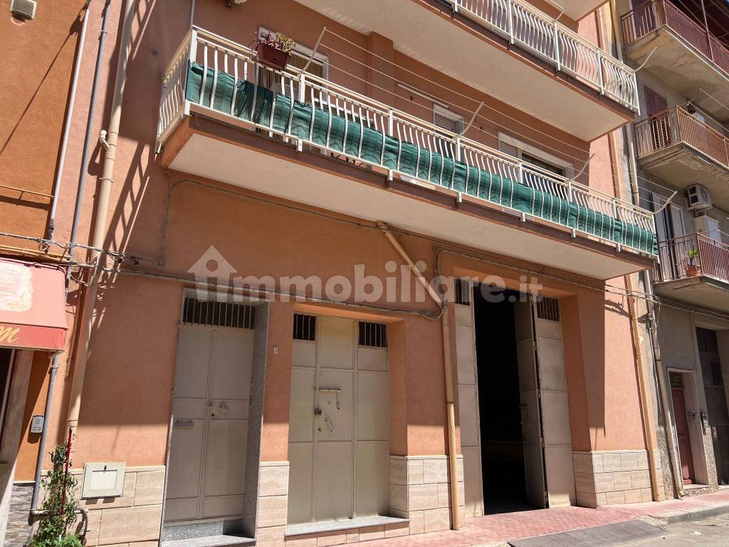 Appartamento in vendita in via Ada Negri, 3