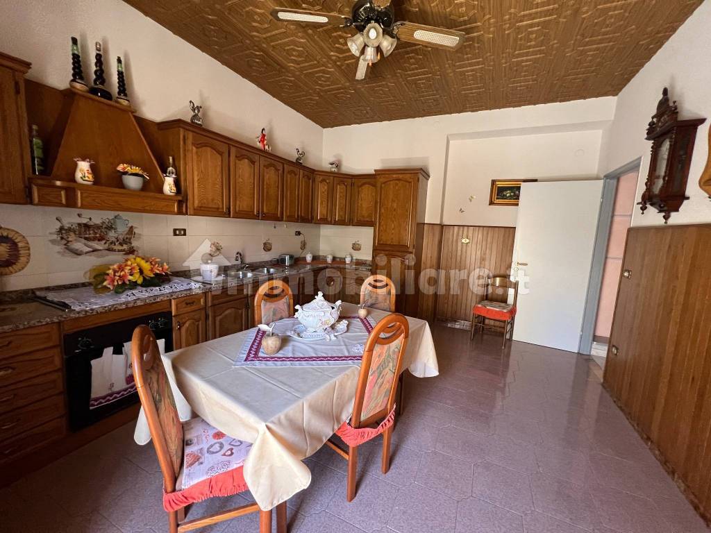 Appartamento in vendita in via Ada Negri, 3