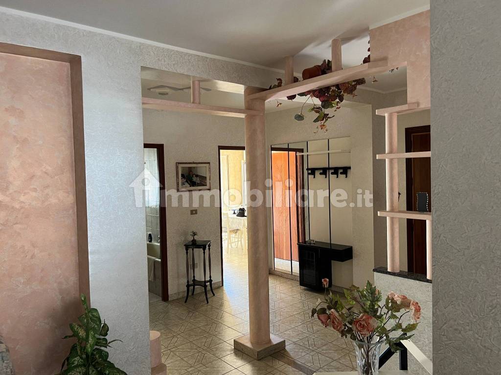 Appartamento in vendita in Via Paganini 15, Fondachello