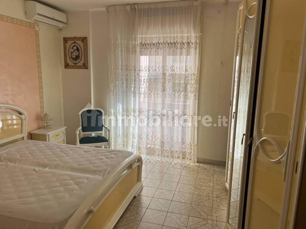 Appartamento in vendita in Via Paganini 15, Fondachello