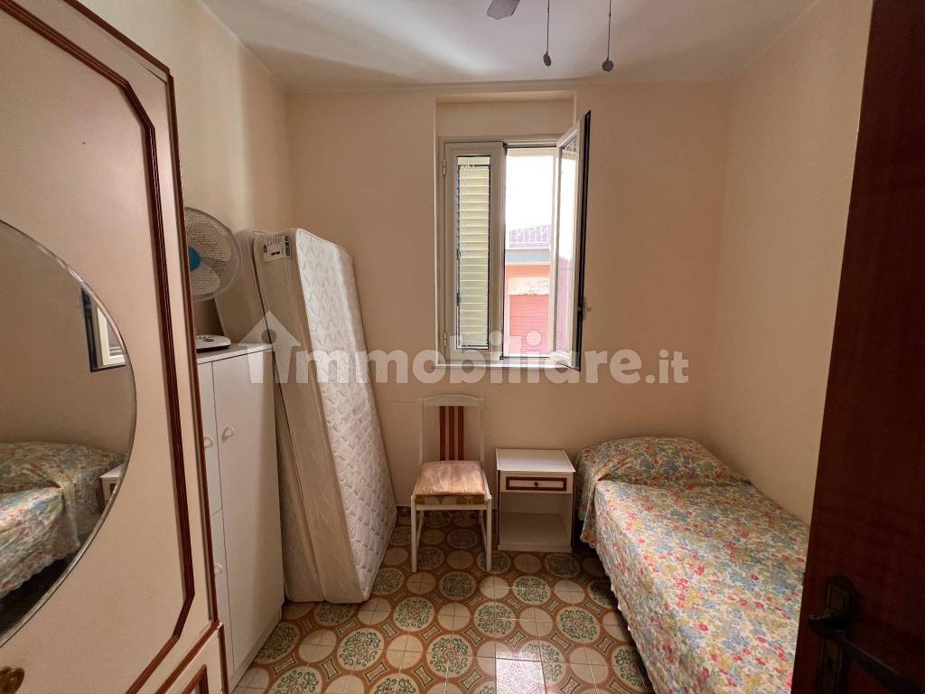 Appartamento secondo piano via Montesanto