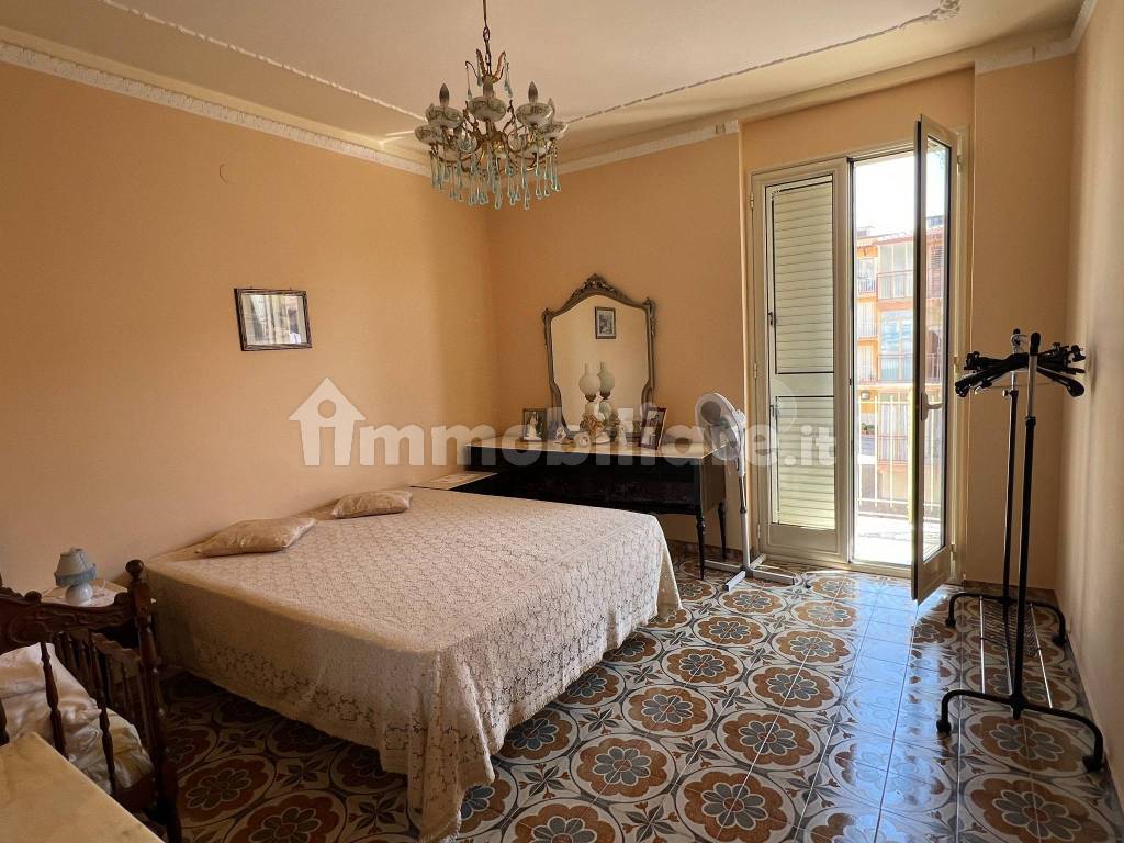 Appartamento secondo piano via Montesanto