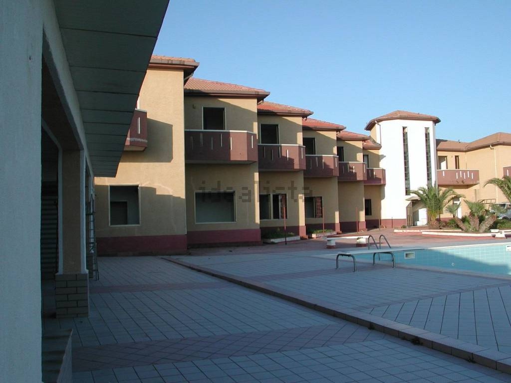 Edificio multiuso in vendita in contrada Desusino s.n.c., Butera