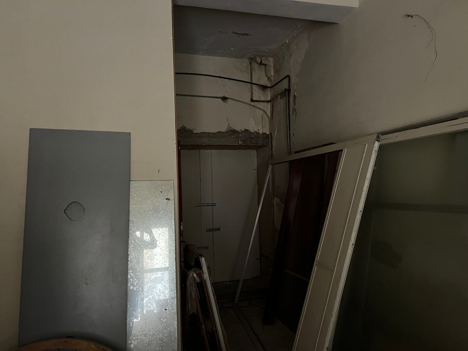 Locale in vendita in via R. Pilo, 36