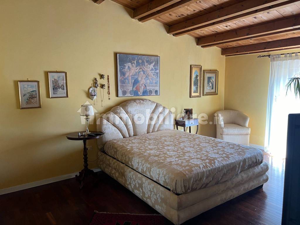 Lussuoso Appartamento con terrazzo in centro storico