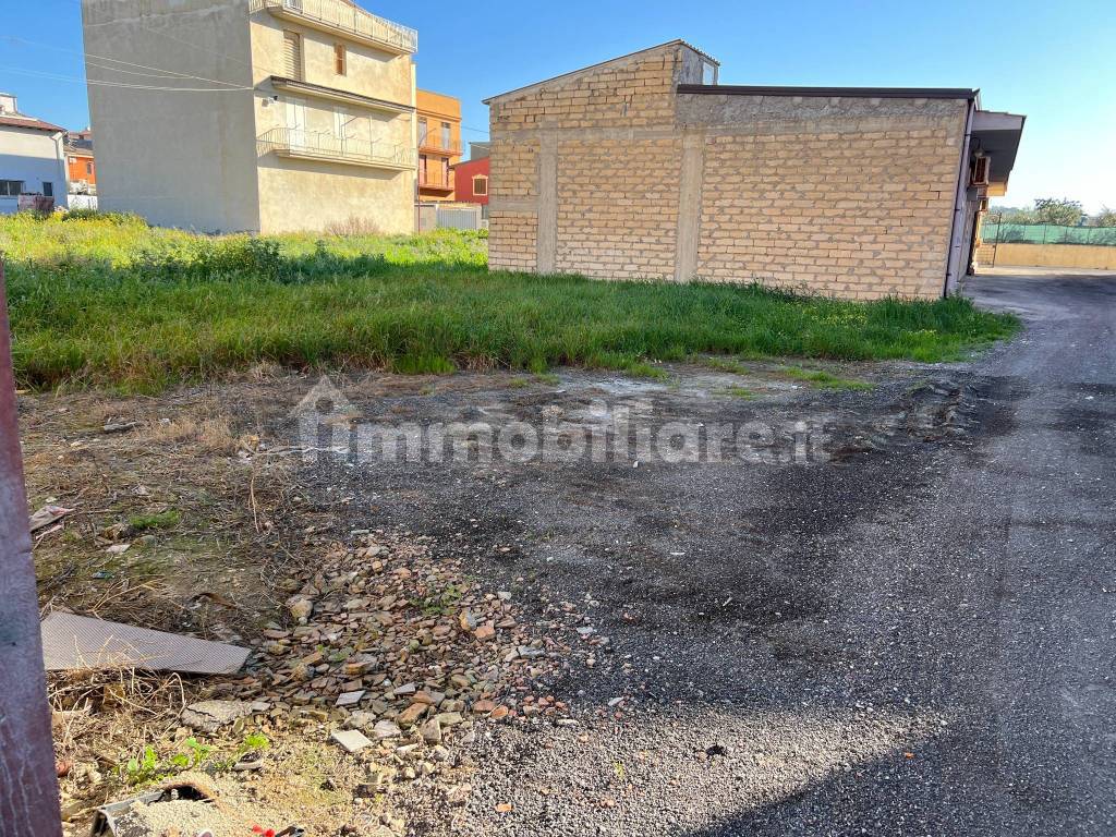 Terreno in vendita in via angelo zarbo s.n.c
