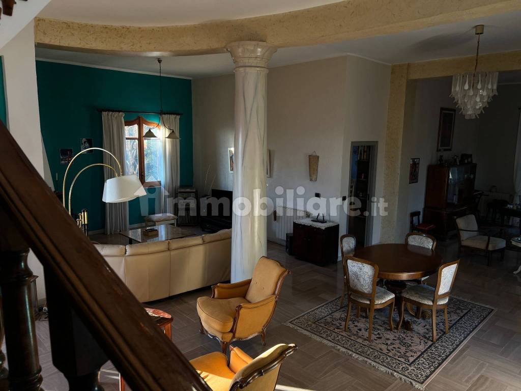 Villa in vendita in Contrada Montesole