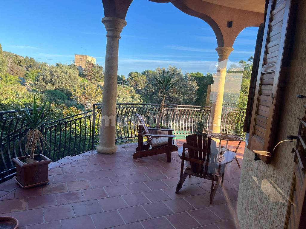 Villa in vendita in Contrada Montesole