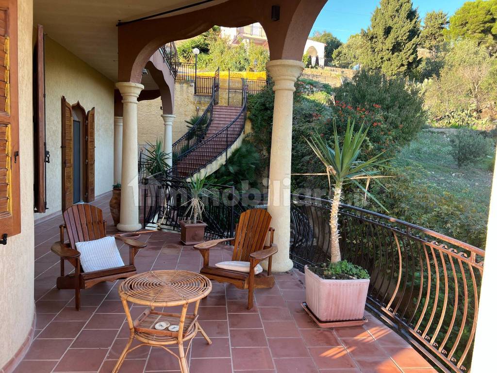 Villa in vendita in Contrada Montesole