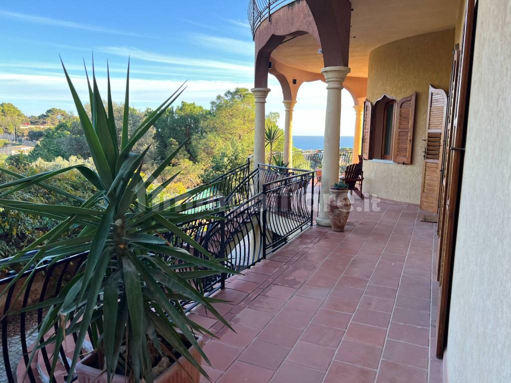 Villa in vendita in Contrada Montesole