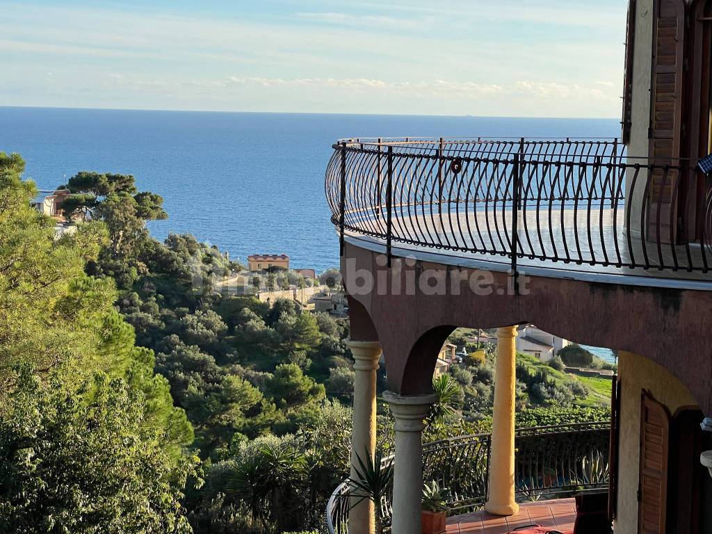 Villa in vendita in Contrada Montesole