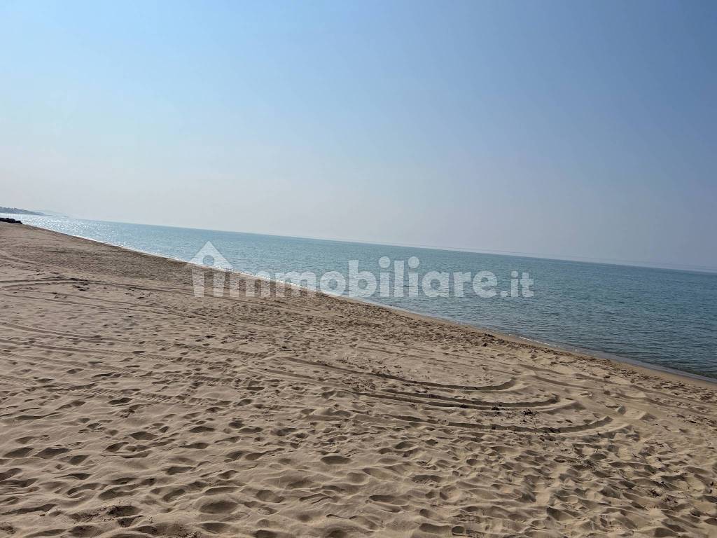 VILLETTA BIFAMILIARE in vendita in Via Soldato Vinciguerra 2 CONTRADA PLAYA